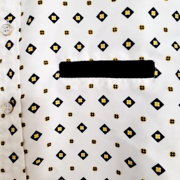 MAN'S HIGH FASHION Buttonup Shirt - Picture 4 of 5